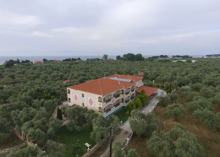 公寓式酒店 伊拉克利斯酒店 3*