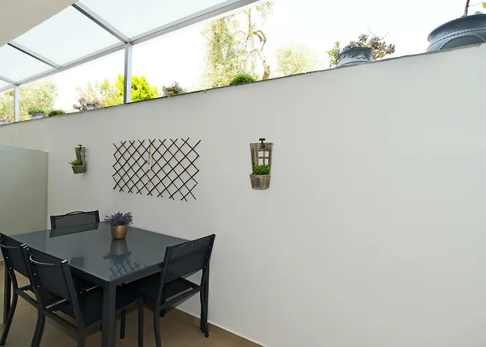 伊拉克利斯酒店 公寓式酒店 3*