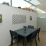 伊拉克利斯酒店 3*