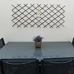 伊拉克利斯酒店 3*